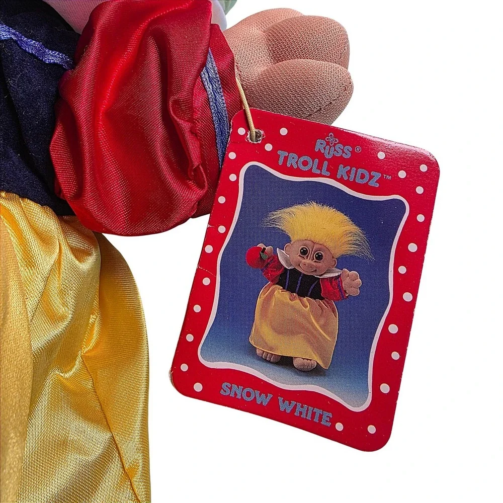 Vintage Russ Berrie Troll‎ Kidz Snow White Plush Doll Yellow Hair 2164 NWT
